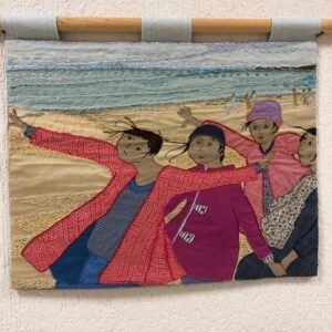 Fillettes au bord de l'eau - brodé